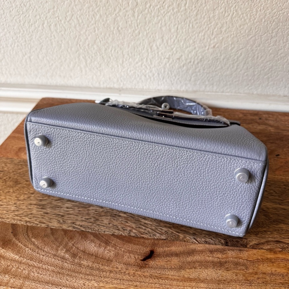 LEATHER INSIDE & OUT | Light Blue Gray 25 KL Belted Satchel Bag Top Handle S17 - Picture 9 of 12